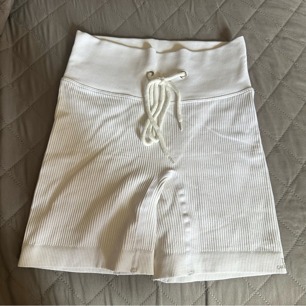 White Ribbed High-Waisted Shorts